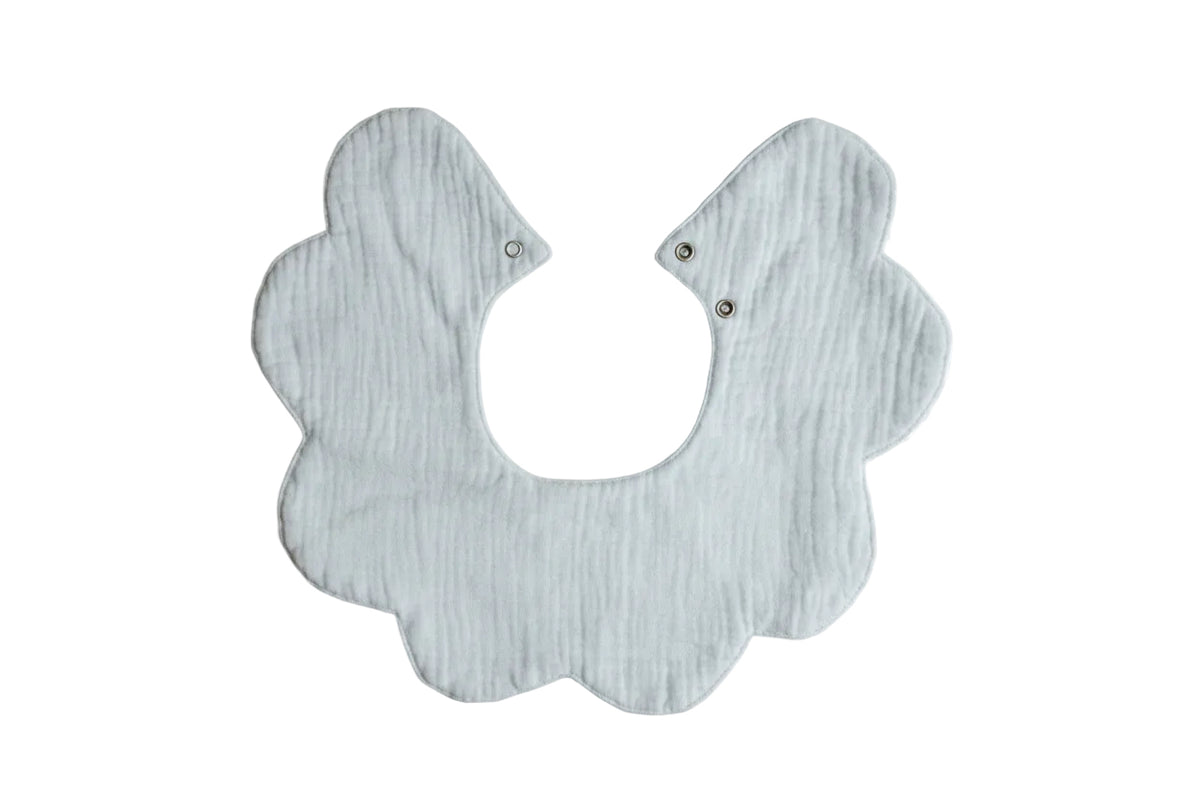 Scallop Bib - Boys