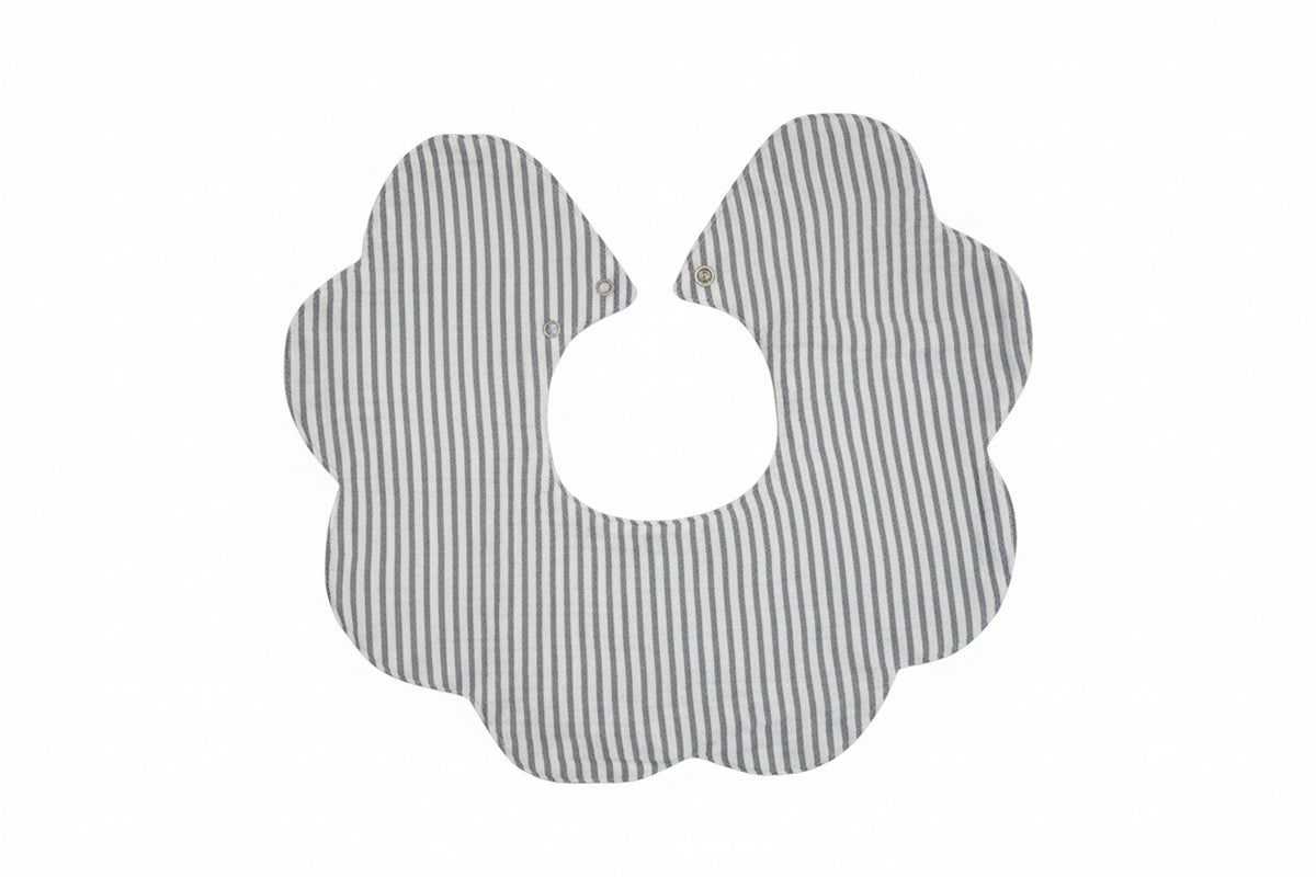 Scallop Bib - Boys
